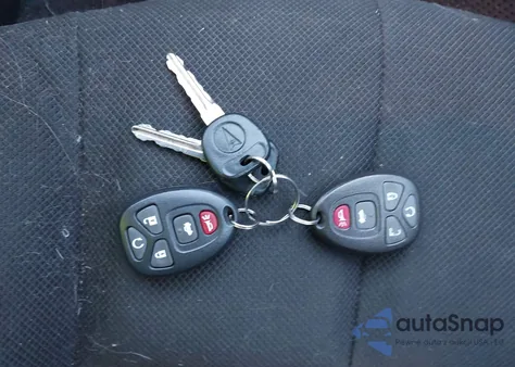 2008 Pontiac Grand Prix z USA, uszkodzony, nr VIN 2G2WP552881166610